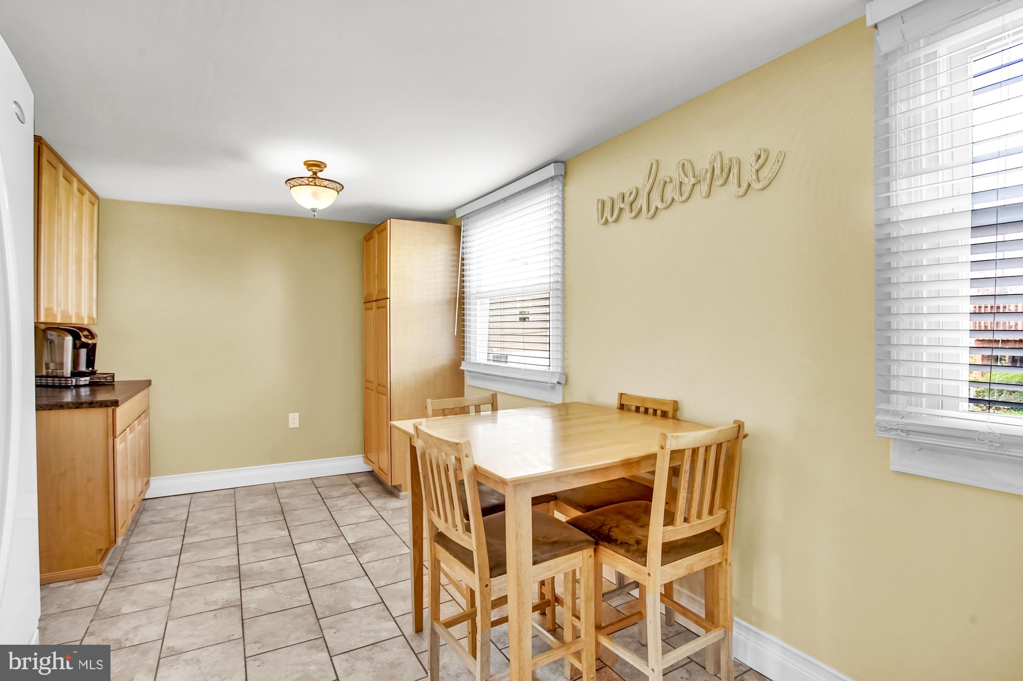 11700 Telfair Road Philadelphia, PA 19154 - Photo 9 of 27 Kitchen