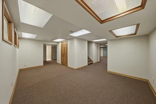 $619,999 | 55 Oak Creek Drive, Yorkville, IL 60560