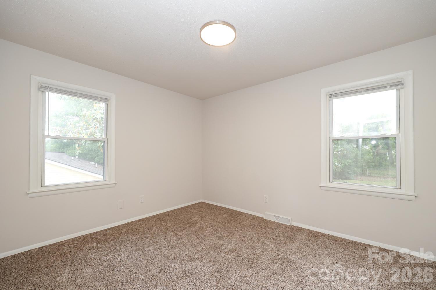 5001 Springview Road Charlotte, NC 28213 - Photo 16 of 30