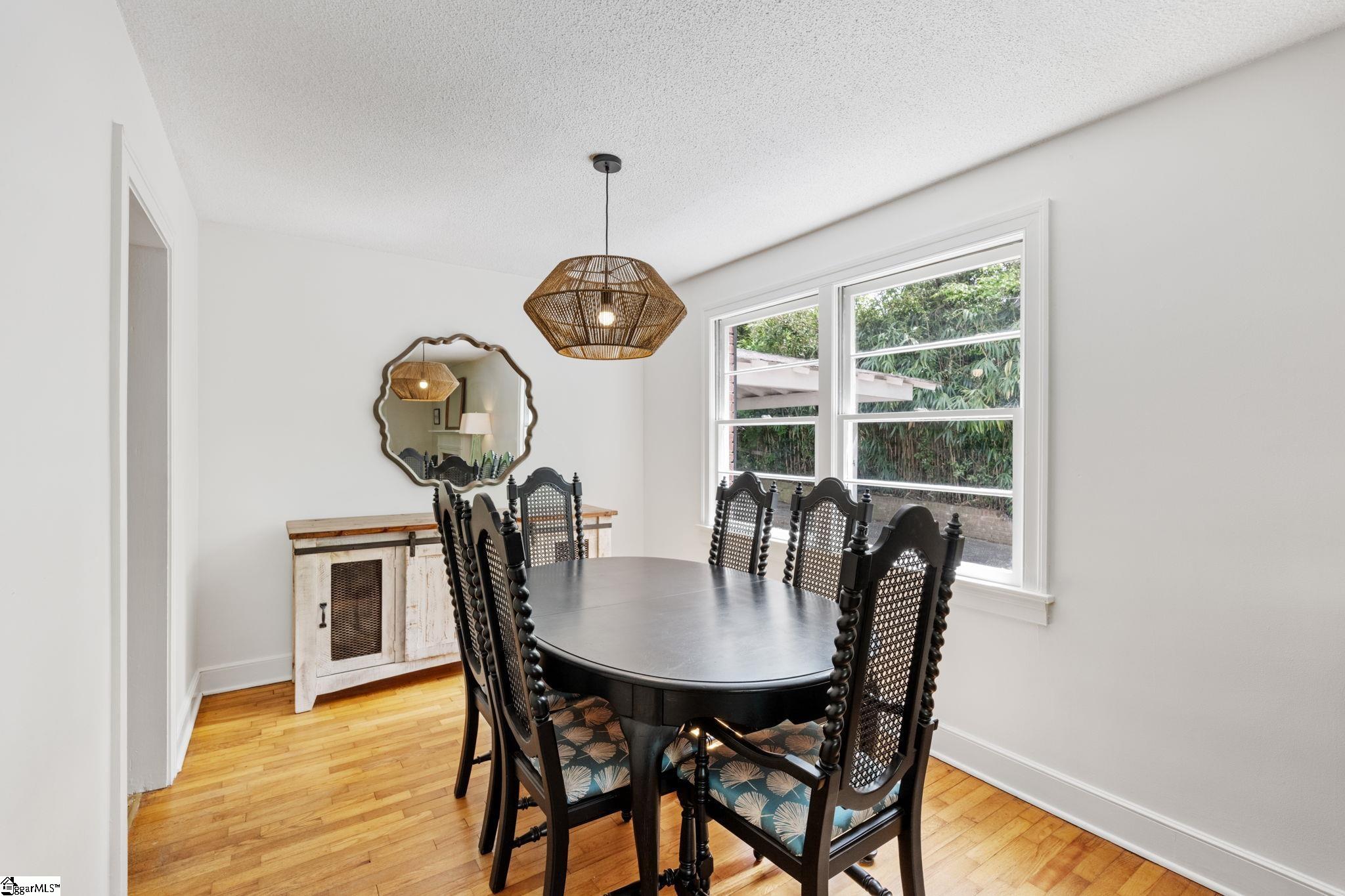 4 Timber Lane Greenville, SC 29609 - Photo 14 of 31