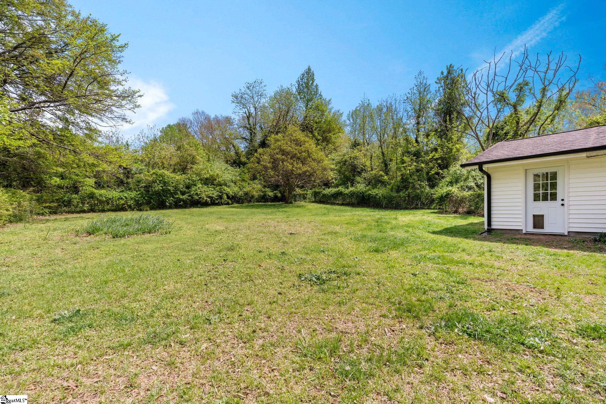 4 Timber Lane Greenville, SC 29609 - Photo 28 of 31