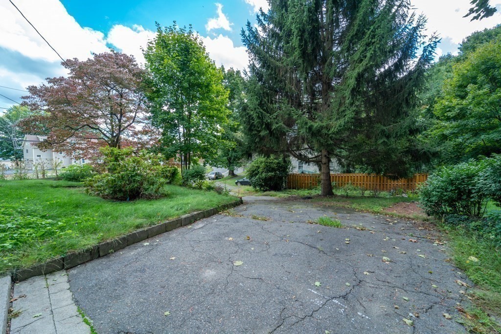 45 Goldthwaite Road Worcester, MA 01605 - Photo 25 of 27