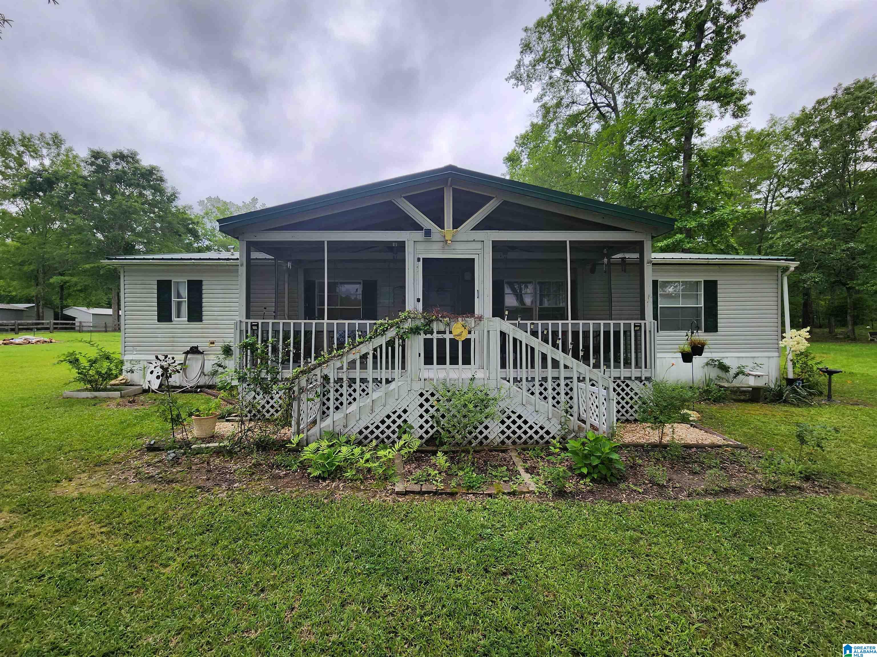 1430 White Oak Road Sylacauga, AL 35151 - Photo 2 of 40