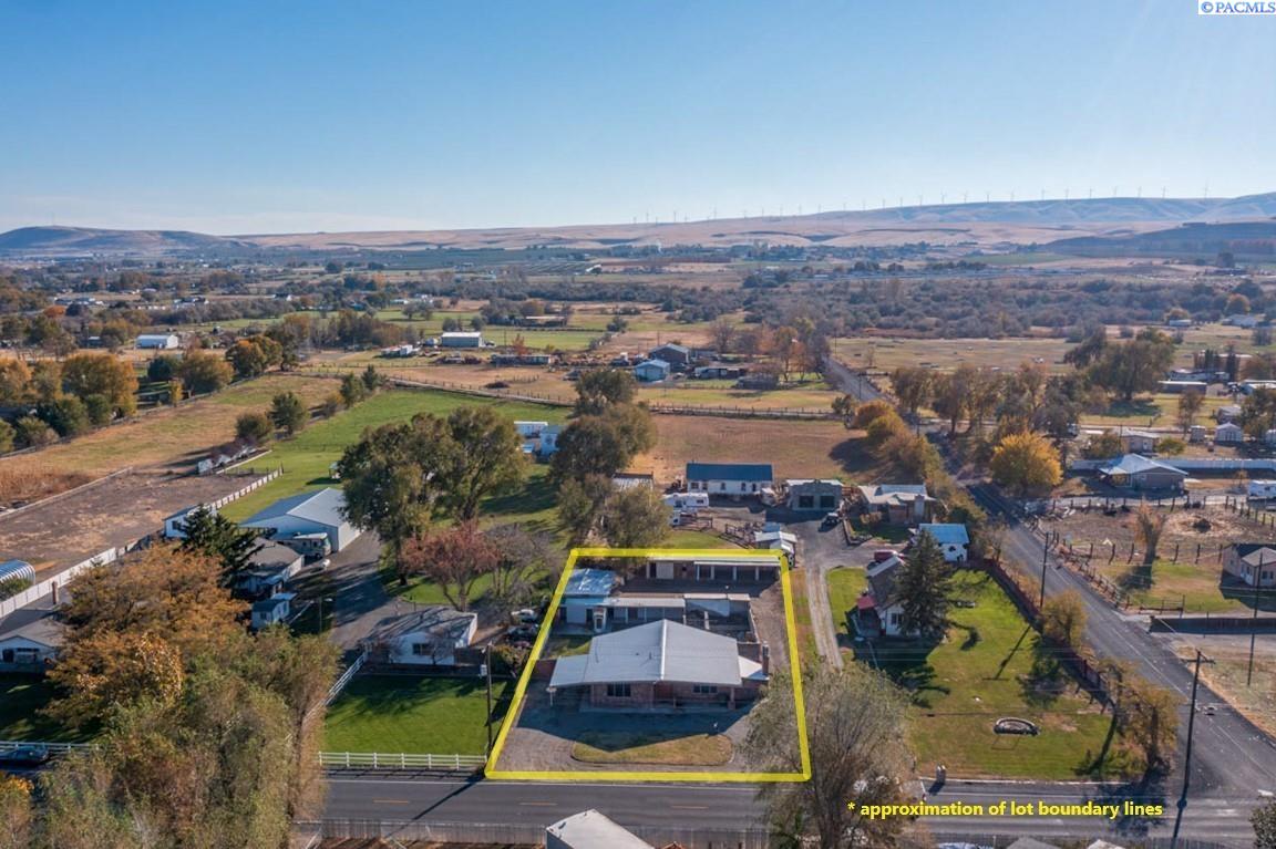 202703 East Bowles Road Kennewick, WA 99337 - Photo 2 of 35 Gallery Image 2