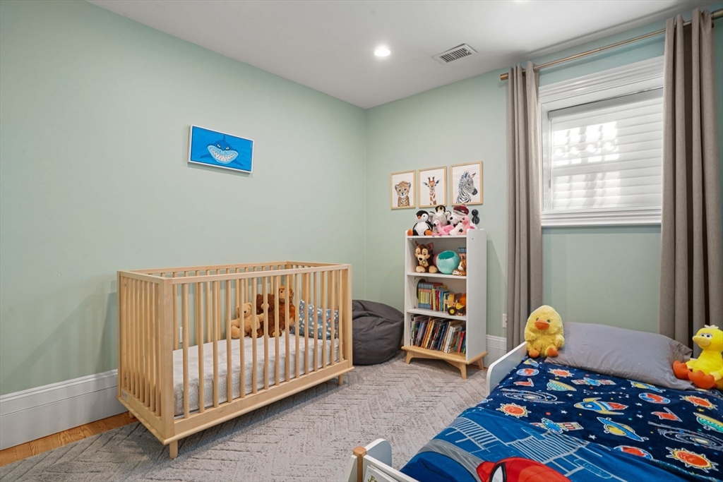 41 Worcester Street, Unit 1 Boston, MA 02118 - Photo 16 of 24