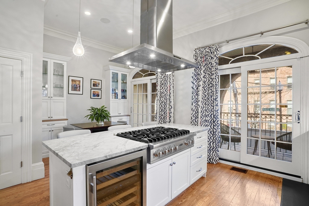 41 Worcester Street, Unit 1 Boston, MA 02118 - Photo 2 of 24