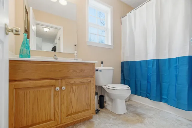 $399,900 | 742 Bowling Branch Road, Cottontown, TN 37048