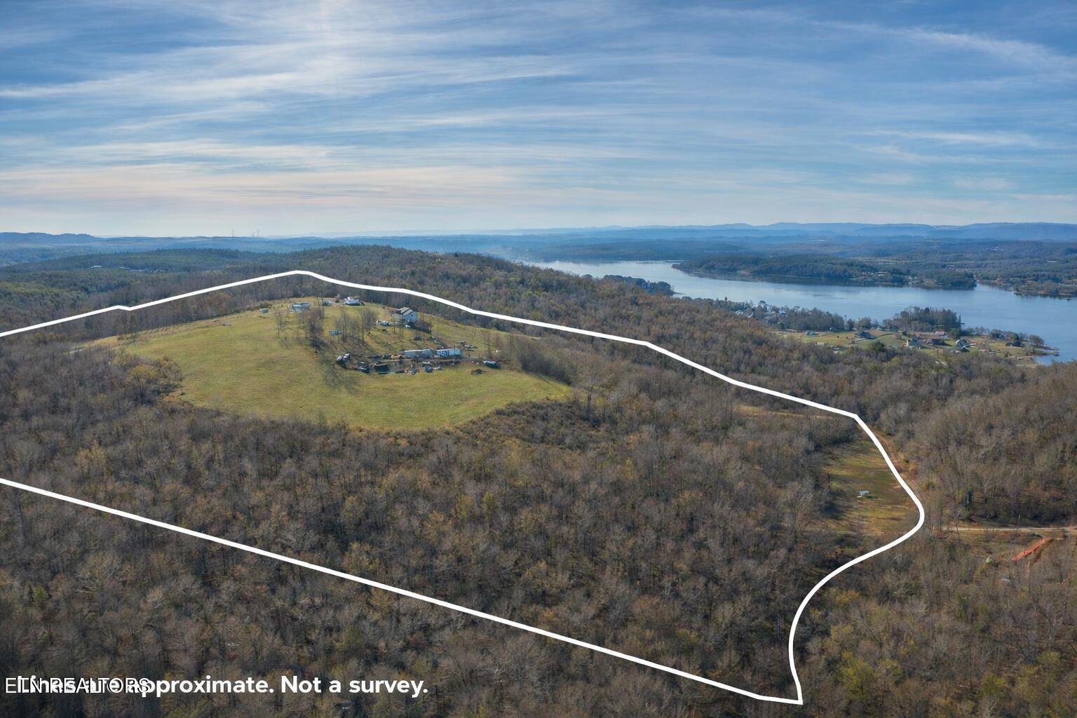 150 Grigsby Hollow Road Kingston, TN 37763 - Photo 4 of 27 004