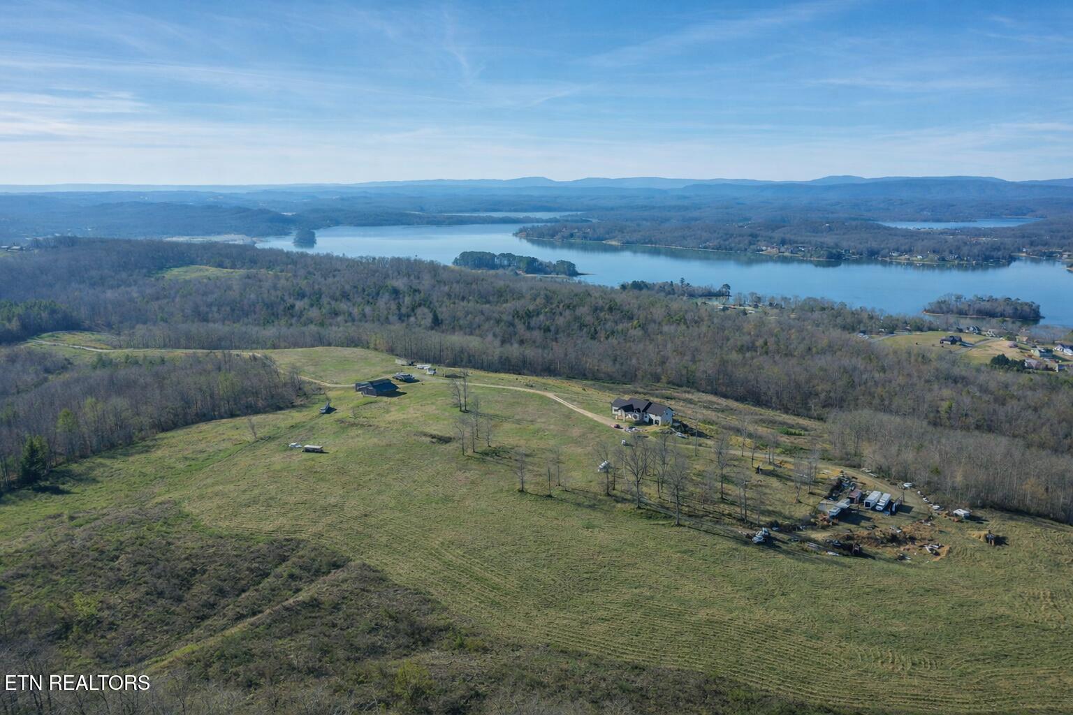 150 Grigsby Hollow Road Kingston, TN 37763 - Photo 6 of 27 007