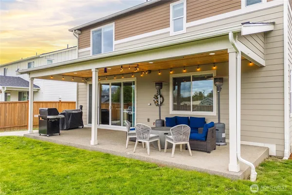 $825,000 | 146 Baur Lane, Enumclaw, WA 98022