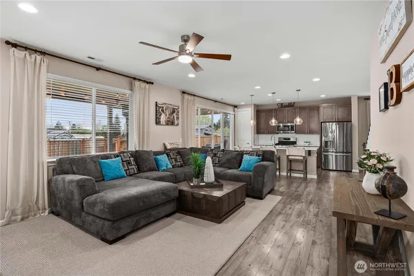 $825,000 | 146 Baur Lane, Enumclaw, WA 98022