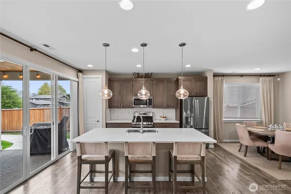 $825,000 | 146 Baur Lane, Enumclaw, WA 98022