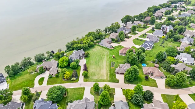 $699,000 | N7827 State Park Road, Unit 41, Sherwood, WI 54169