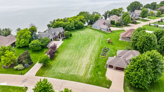 $699,000 | N7827 State Park Road, Unit 41, Sherwood, WI 54169