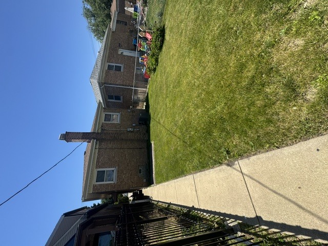 7042 Pershing Road Berwyn, IL 60402 - Photo 15 of 24