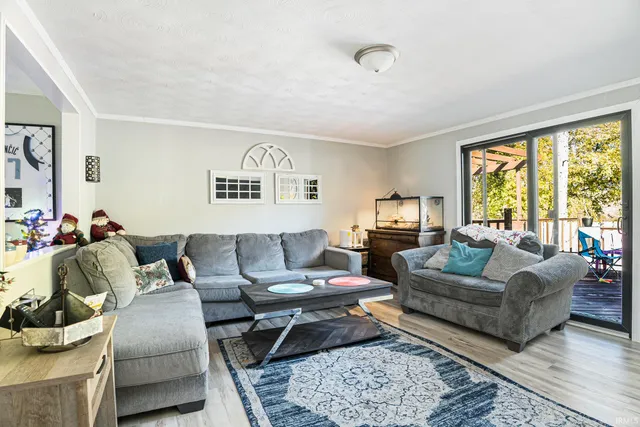 $249,900 | 2521 Club Drive, South Bend, IN 46615