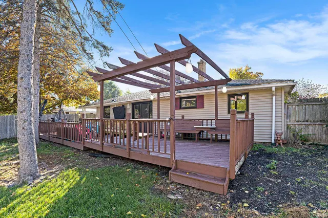 $249,900 | 2521 Club Drive, South Bend, IN 46615