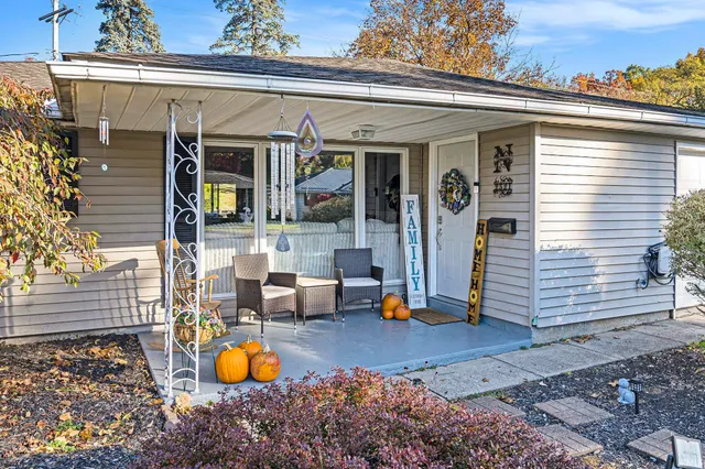 $249,900 | 2521 Club Drive, South Bend, IN 46615