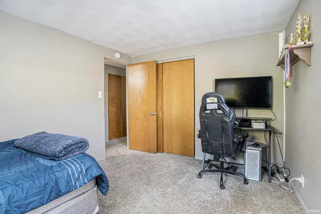 $249,900 | 2521 Club Drive, South Bend, IN 46615