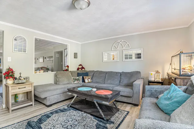 $249,900 | 2521 Club Drive, South Bend, IN 46615