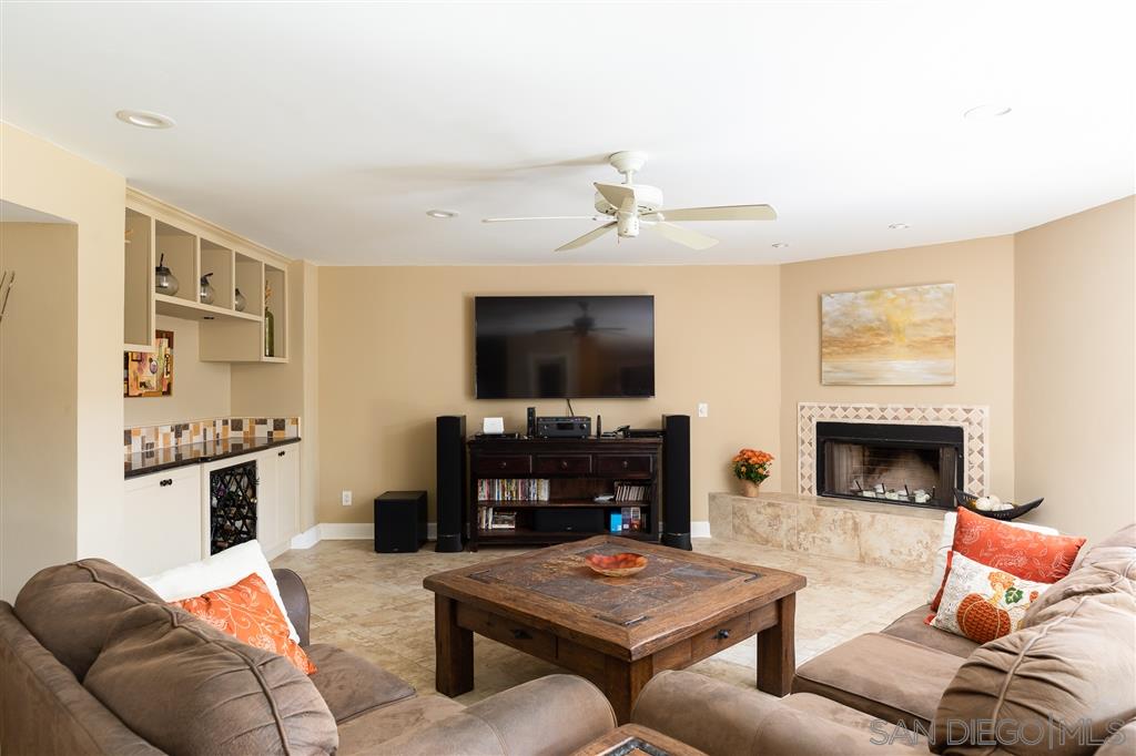 9175 Emden Road San Diego, CA 92129 - Photo 10 of 25 Gallery Image 10