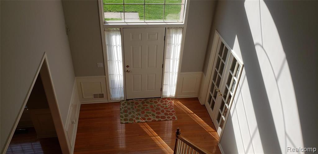 4599 Chatford Court Rochester, MI 48306 - Photo 6 of 46