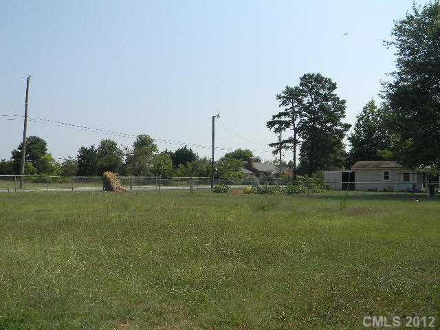 602 Shearers Road Mooresville, NC 28115 - Photo 4 of 12 Gallery Image 4