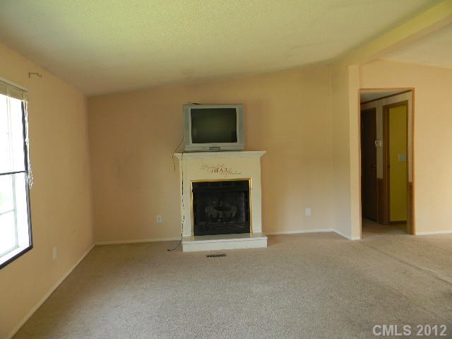 602 Shearers Road Mooresville, NC 28115 - Photo 5 of 12 Gallery Image 5