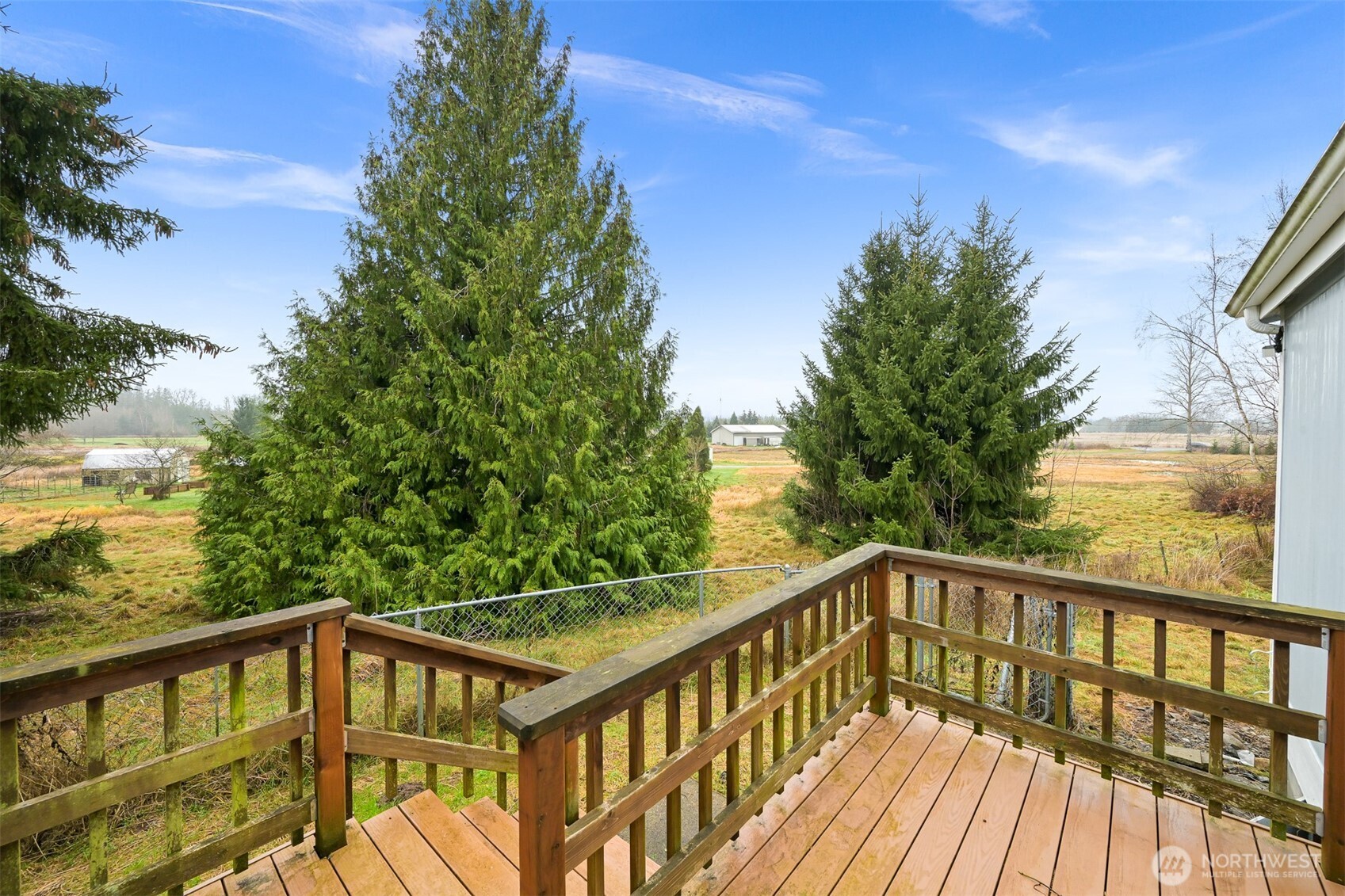3025 East Smith Road Bellingham, WA 98226 - Photo 37 of 38 Gallery Image 37