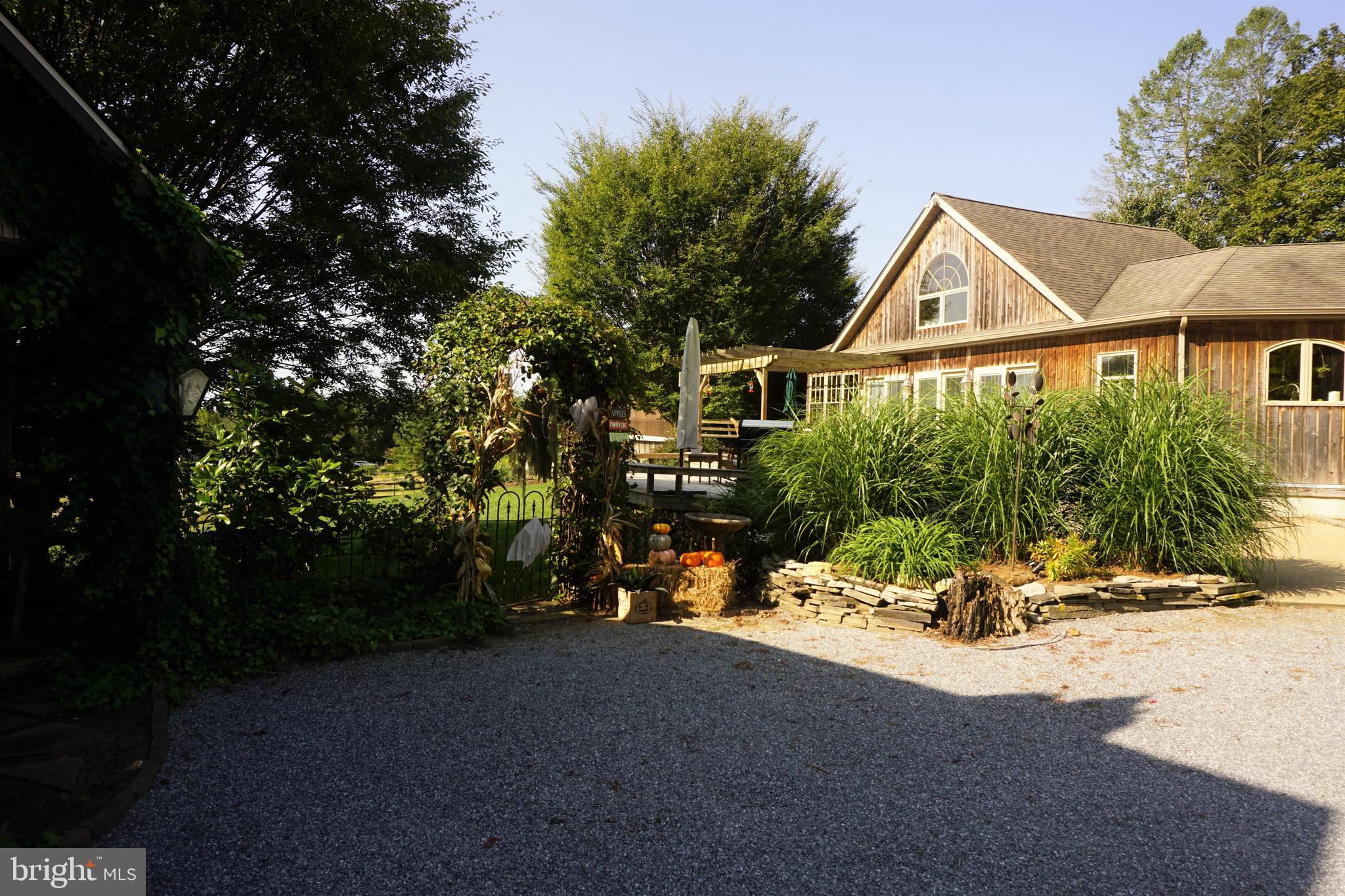 1829 New London Road Landenberg, PA 19350 - Photo 4 of 53 Gallery Image 4