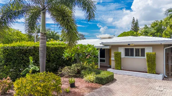 $499,000 | 2115 Northeast 15th Avenue, Wilton Manors, FL 33305