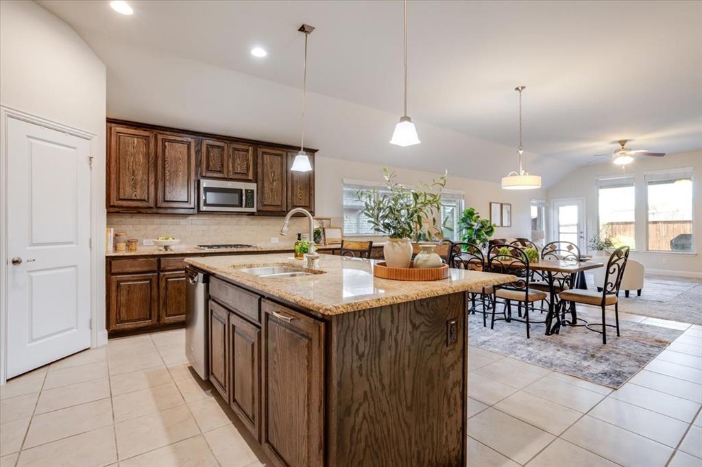509 Allbright Road Celina, TX 75009 - Photo 16 of 34 Gallery Image 16