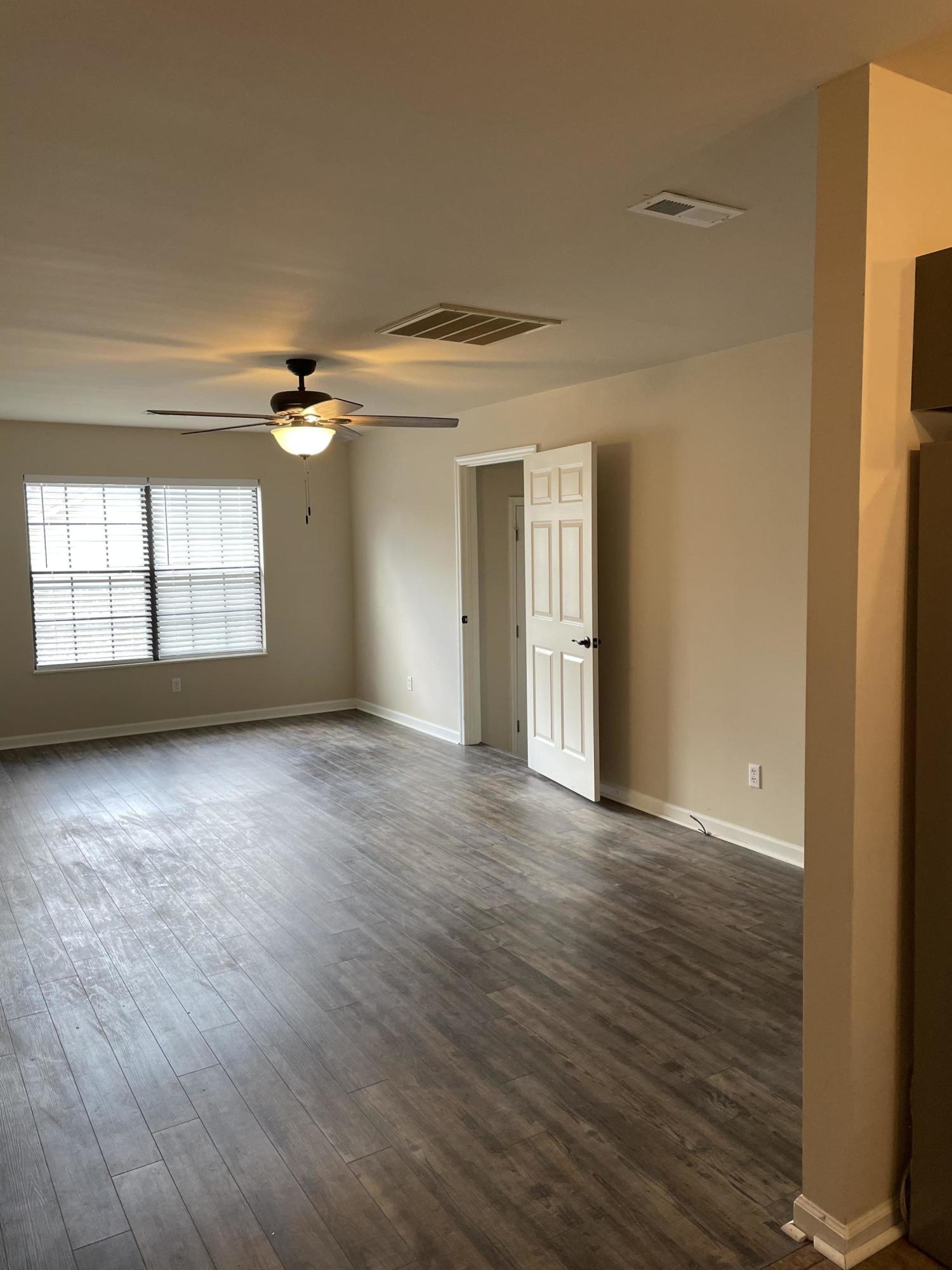 507 South Ruth Street Maryville, TN 37803 - Photo 13 of 31 461040E5-F7B8-4E74-AA0C-F167A8D5808E