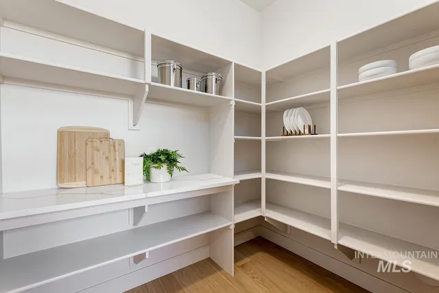 $1,129,900 | 7026 Saddle Bred Way, Star, ID 83669