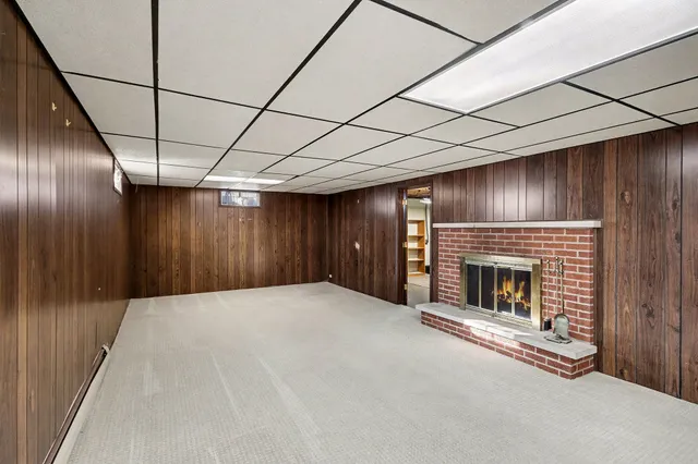 $2,000 | 411 Walden Drive, Otsego, MI 49078