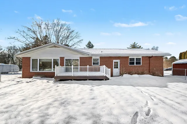 $2,000 | 411 Walden Drive, Otsego, MI 49078