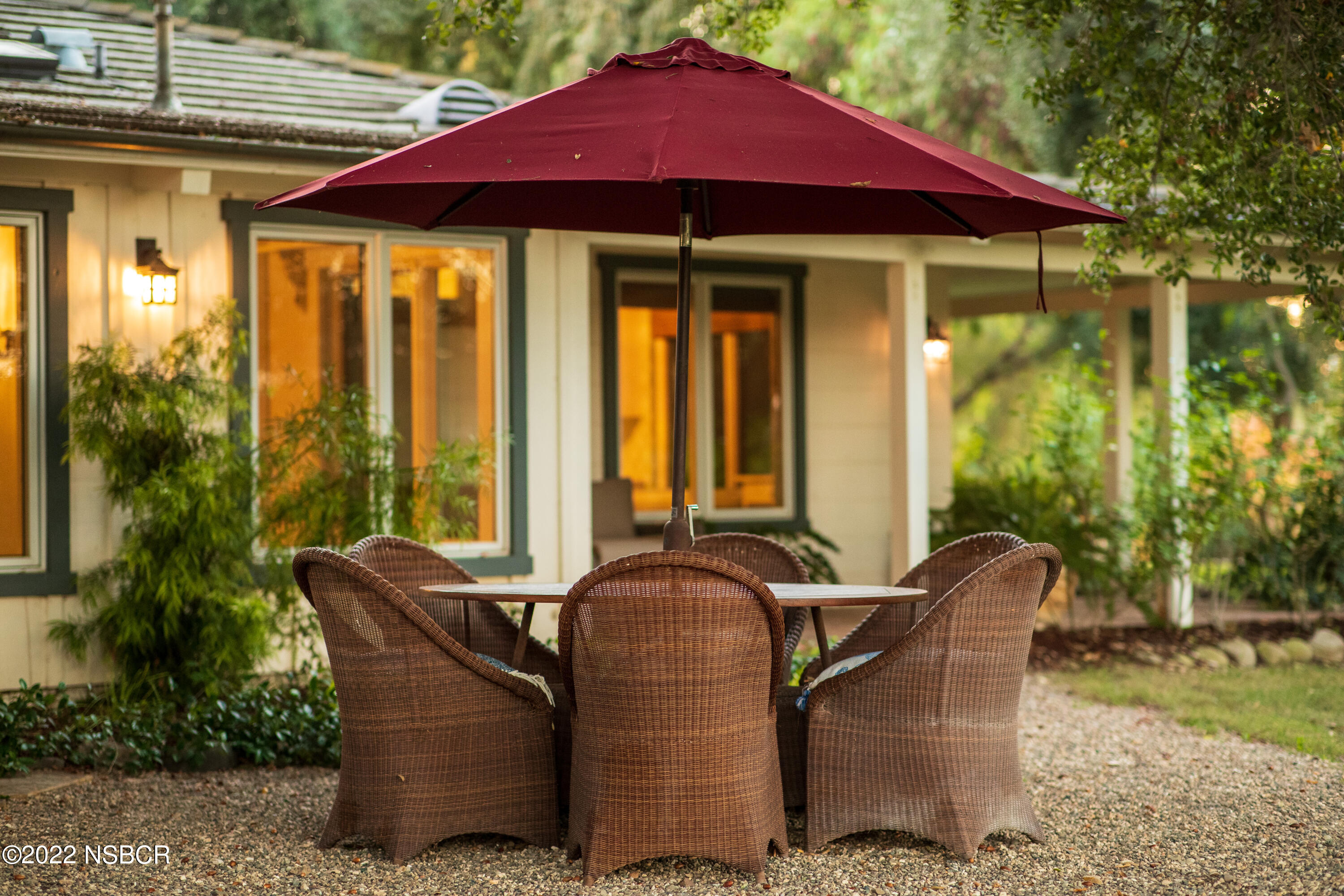 2006 North Refugio Road Santa Ynez, CA 93460 - Photo 25 of 38 Outdoor Dining