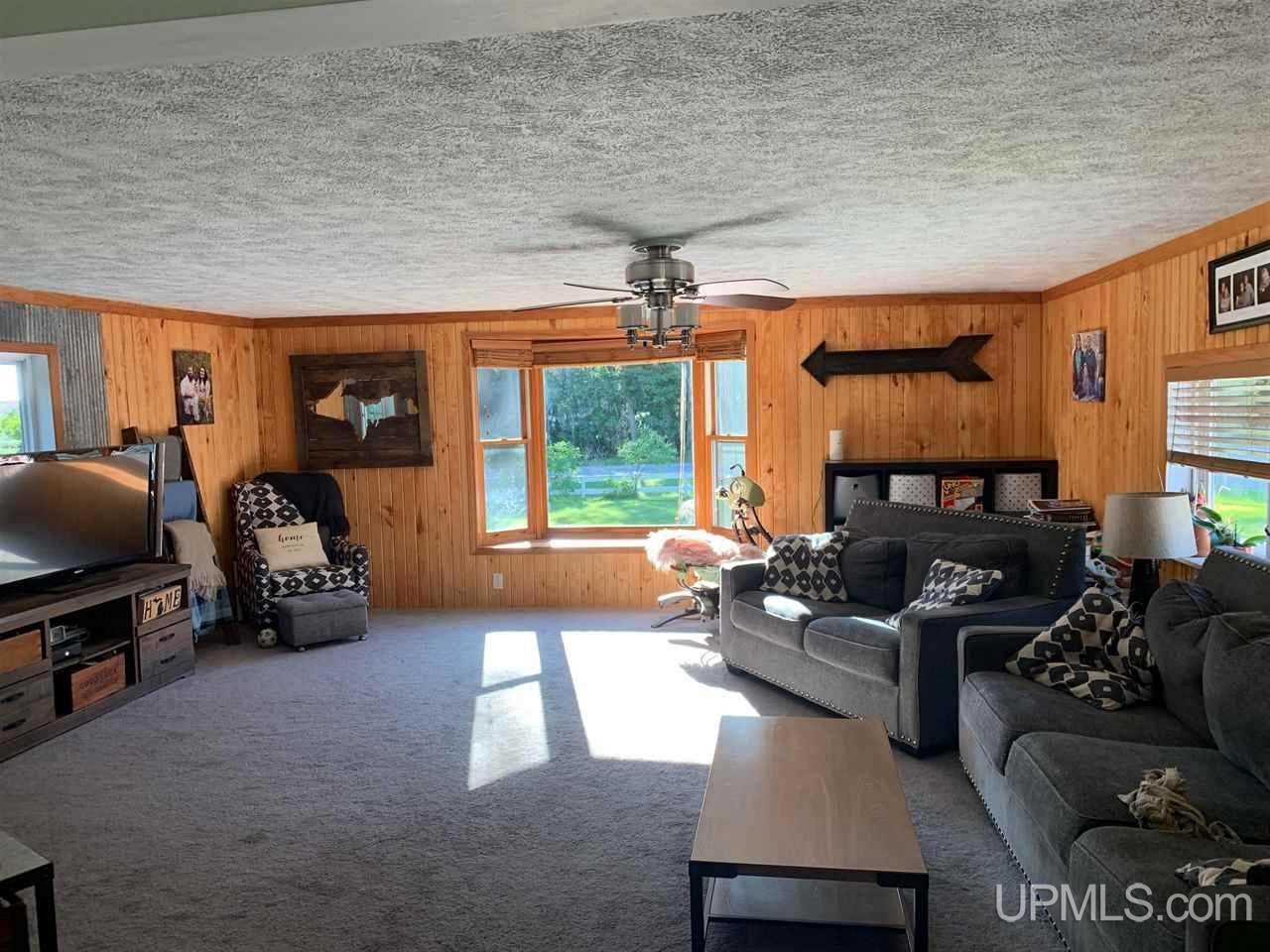 1116 North Co Road Manistique, MI 49854 - Photo 8 of 29
