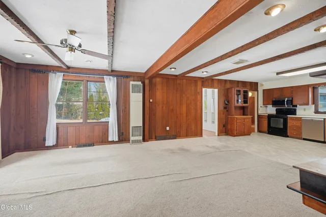 $400,000 | 1225 Hempstead Road, Niskayuna, NY 12309