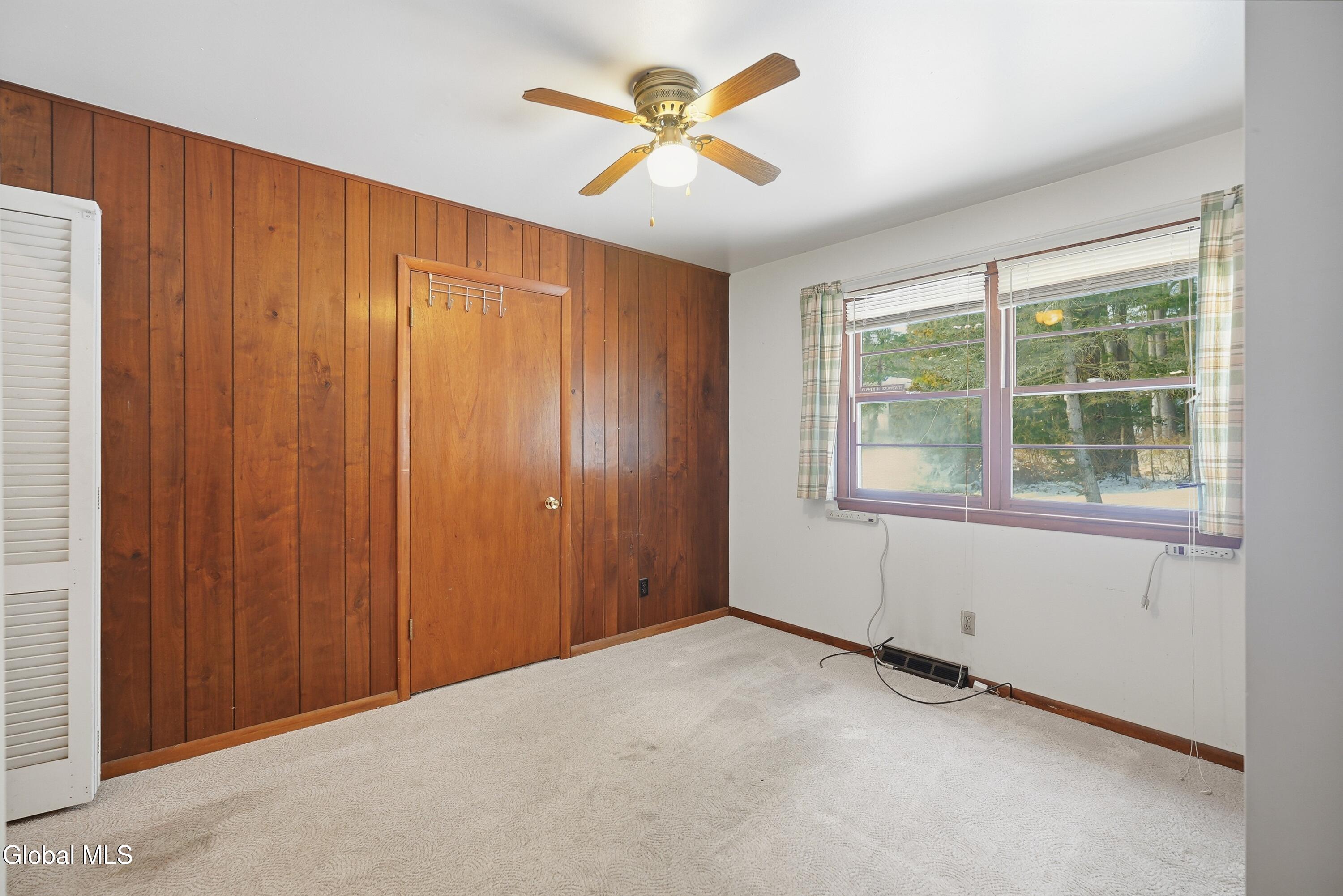 1225 Hempstead Road Niskayuna, NY 12309 - Photo 8 of 29 16