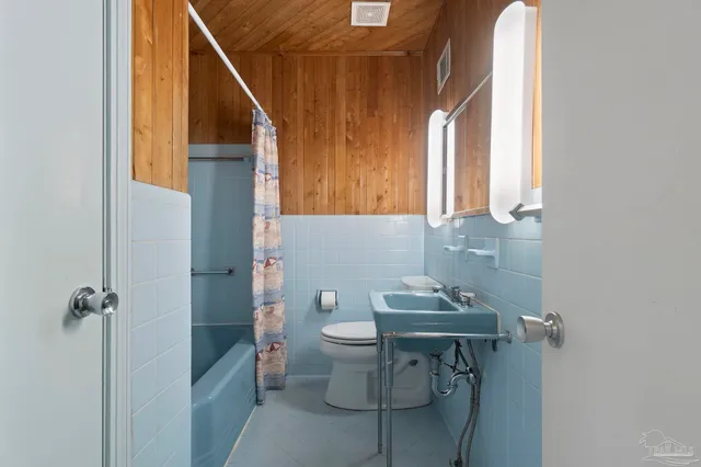 $400,000 | 4090 Dunwoody Drive, Pensacola, FL 32503