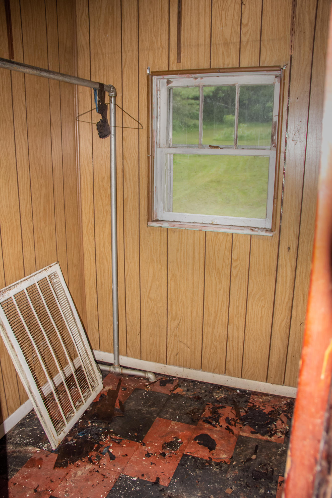 13303 Banner Road Coeburn, VA 24230 - Photo 12 of 27 IMG_8232