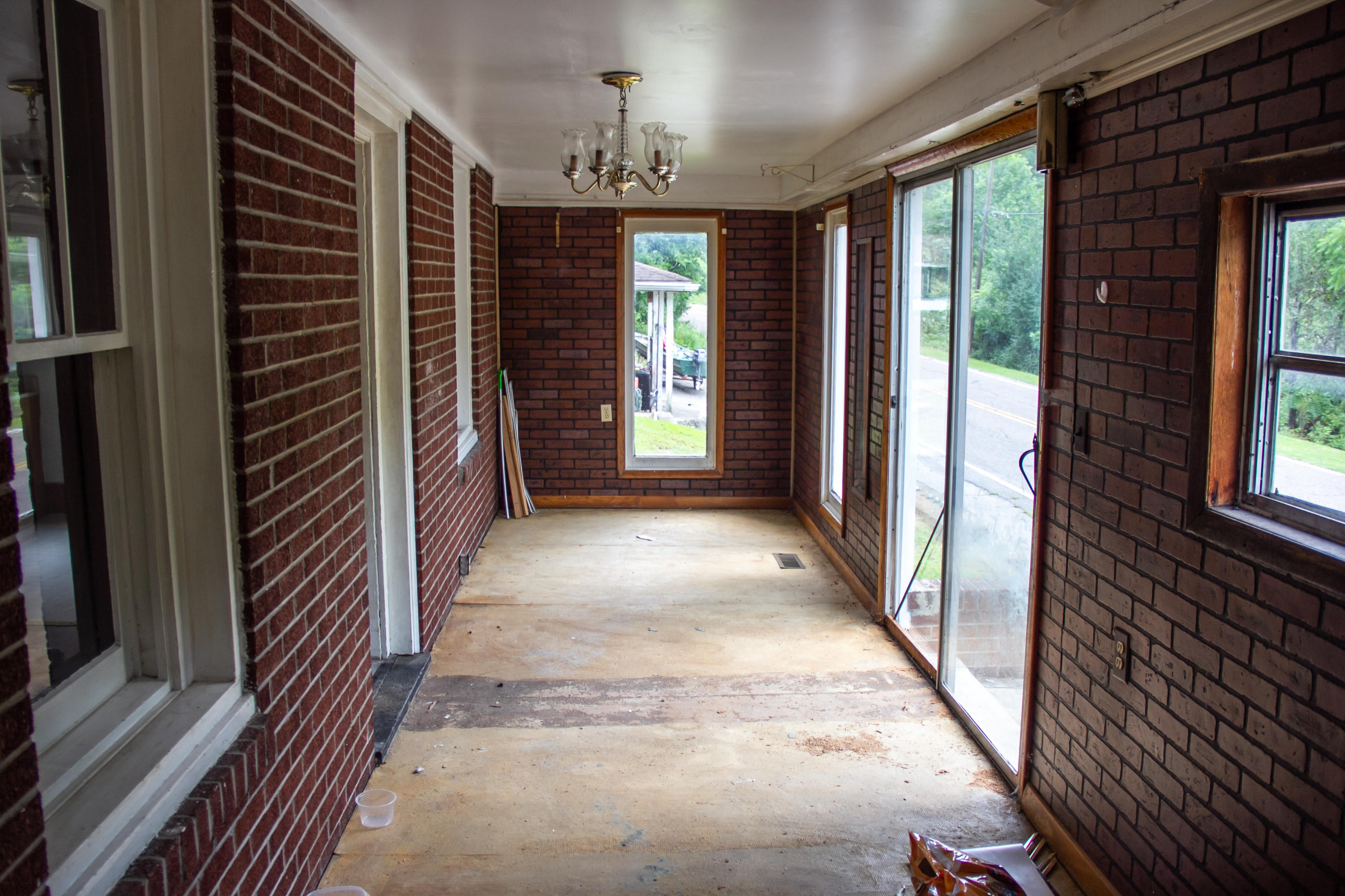 13303 Banner Road Coeburn, VA 24230 - Photo 10 of 27 IMG_8228