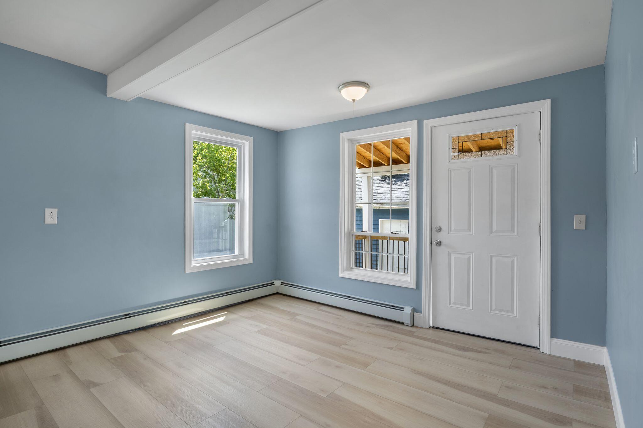 153 Spring Street Lewiston, ME 04240 - Photo 11 of 43 Dining Area