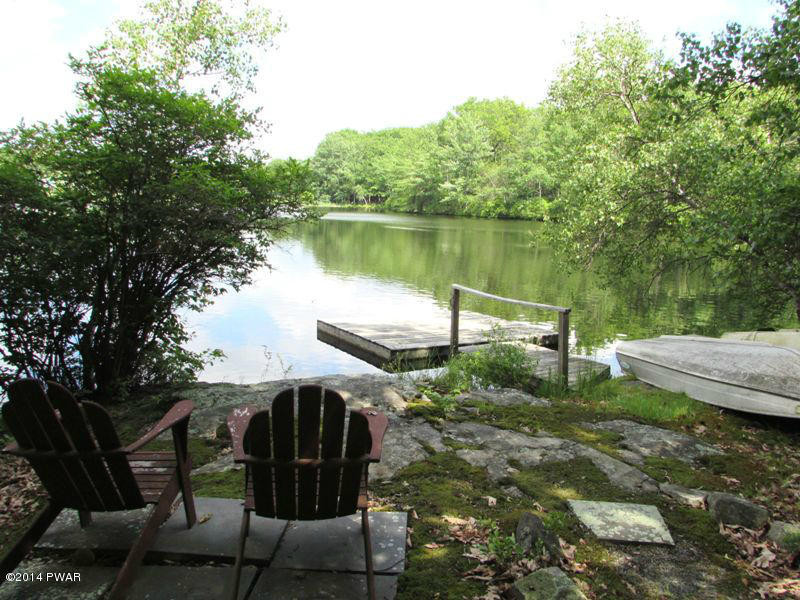 109 Rimrock Lane Hawley, PA 18428 - Photo 1 of 54 Pondfront