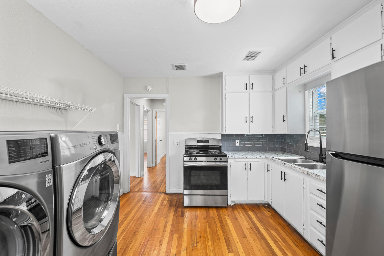 2715 36th Street Lubbock, TX 79413 - Photo 8 of 13 2715 36th St-8