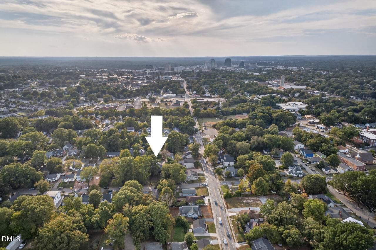 606 North Maple Street Durham, NC 27703 - Photo 5 of 50 Right here!