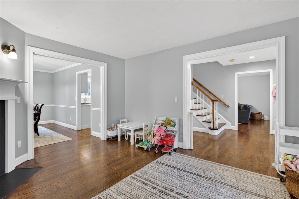 1935 Washington Street Extension Walpole, MA 02071 - Photo 6 of 41