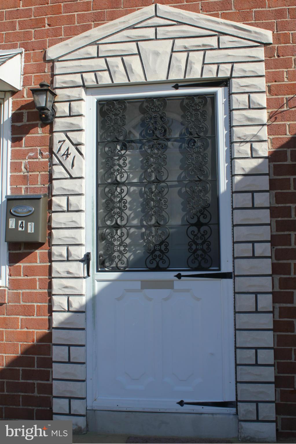 741 Seawall Road Baltimore, MD 21221 - Photo 2 of 26 Exterior (Front)