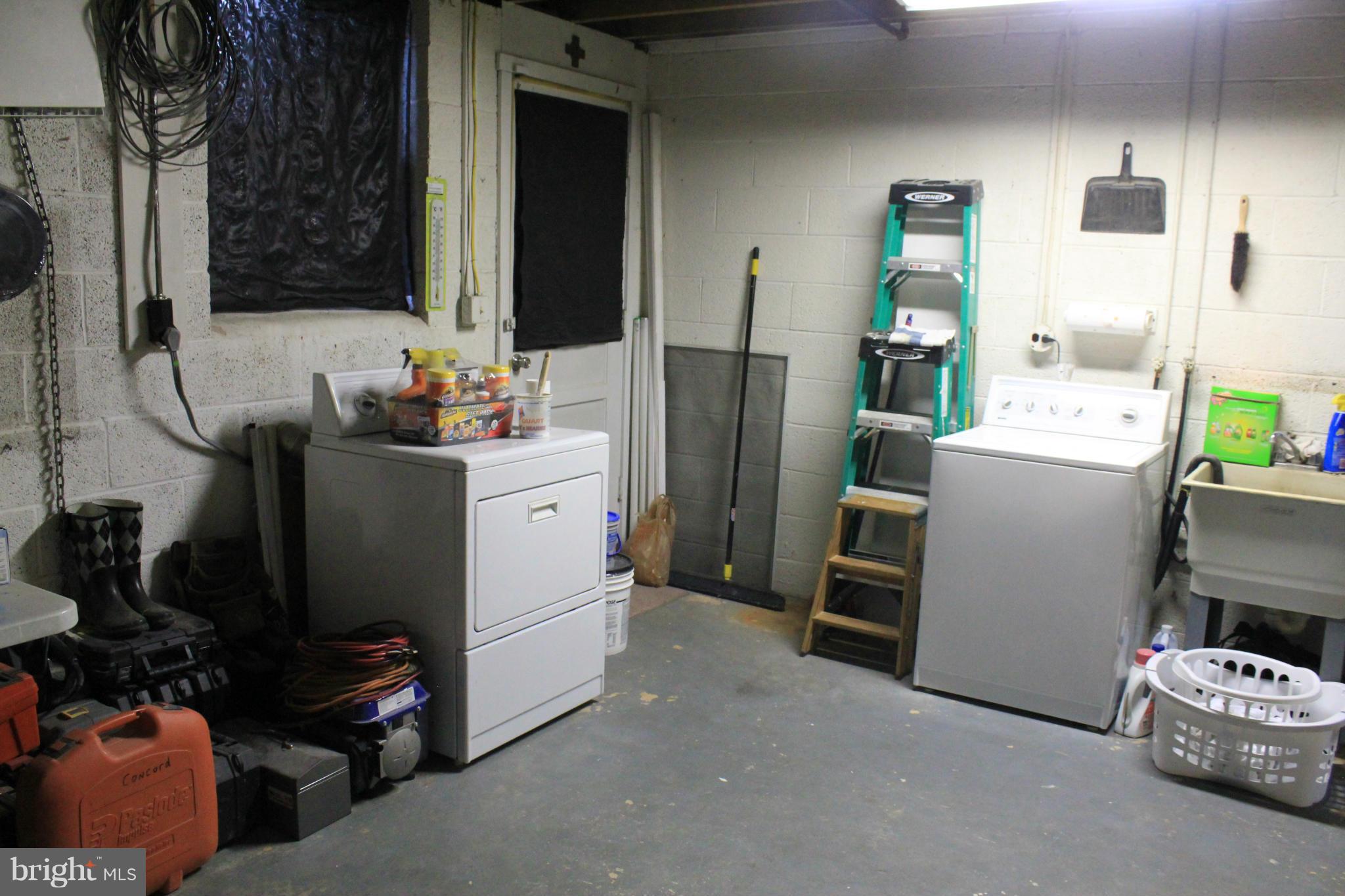 741 Seawall Road Baltimore, MD 21221 - Photo 23 of 26 Laundry Area